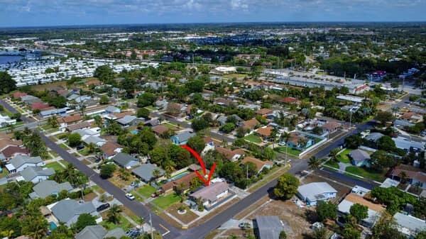 LAKE BOYNTON ESTATES 1 - Residential