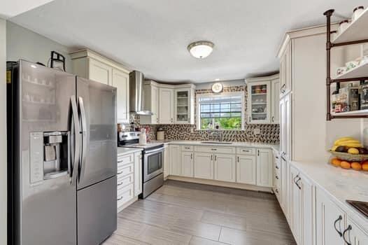 LAKE BOYNTON ESTATES 1 - Residential