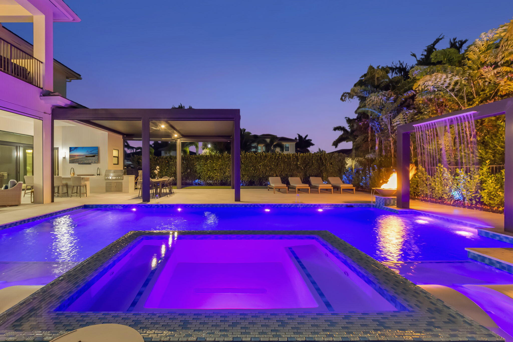 BOCA BRIDGES - Residential