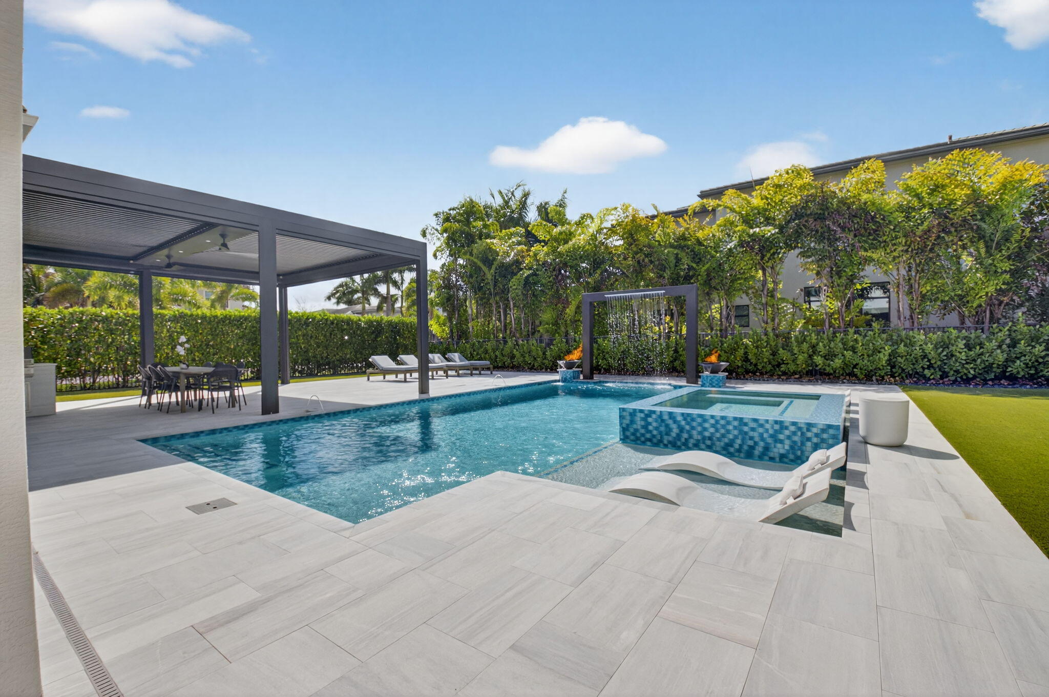 BOCA BRIDGES - Residential