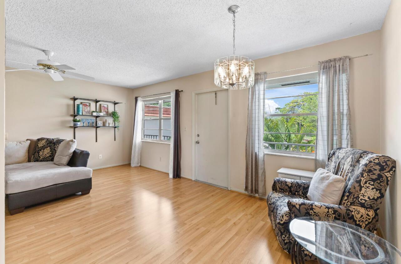 VISTA DEL LAGO CONDO - Residential