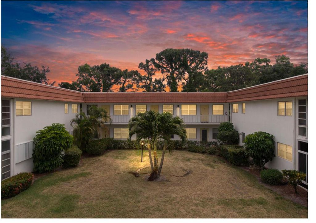 Photo of 1225 NW 21st Street #410, Stuart, FL 34994 (MLS # R11082227)