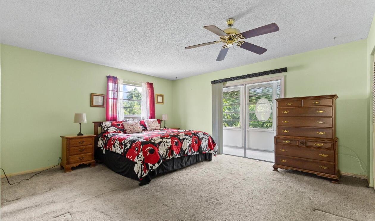 VISTA DEL LAGO CONDO - Residential