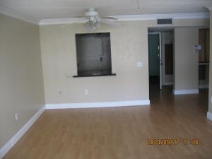 Palm Lake 1 Cond As In De - Residential