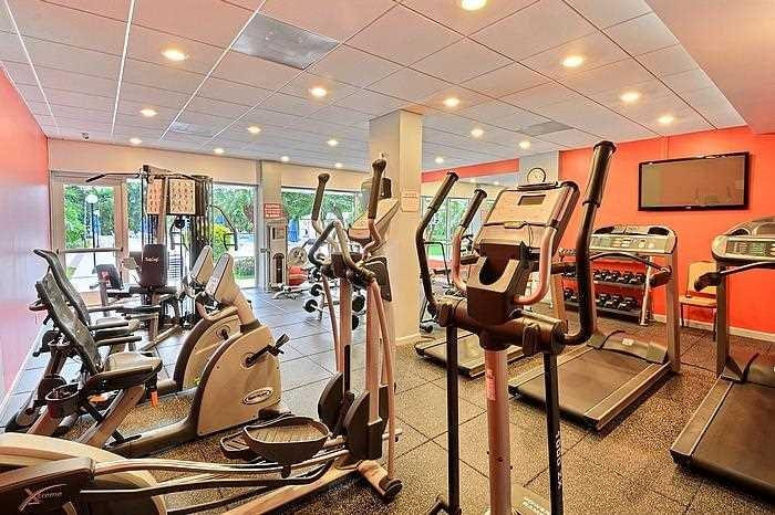 CORAL RIDGE TOWERS SOUTH - Residential