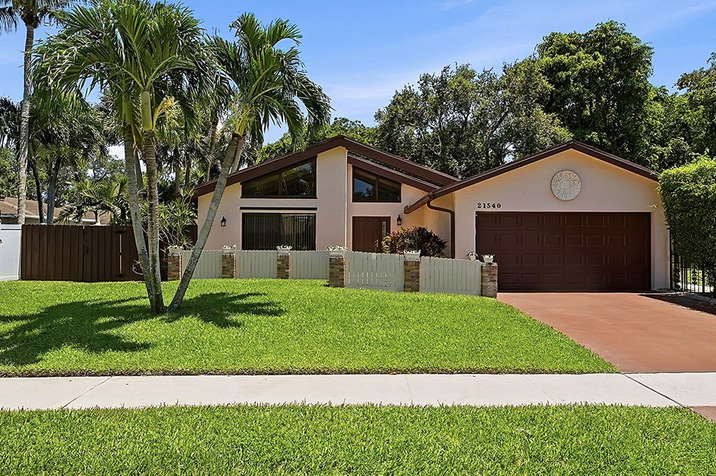 Photo of 21540 Kapok Circle, Boca Raton, FL 33433 (MLS # B26045704)