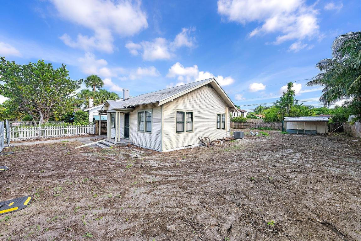 FLAMINGO PARK IN - Residential