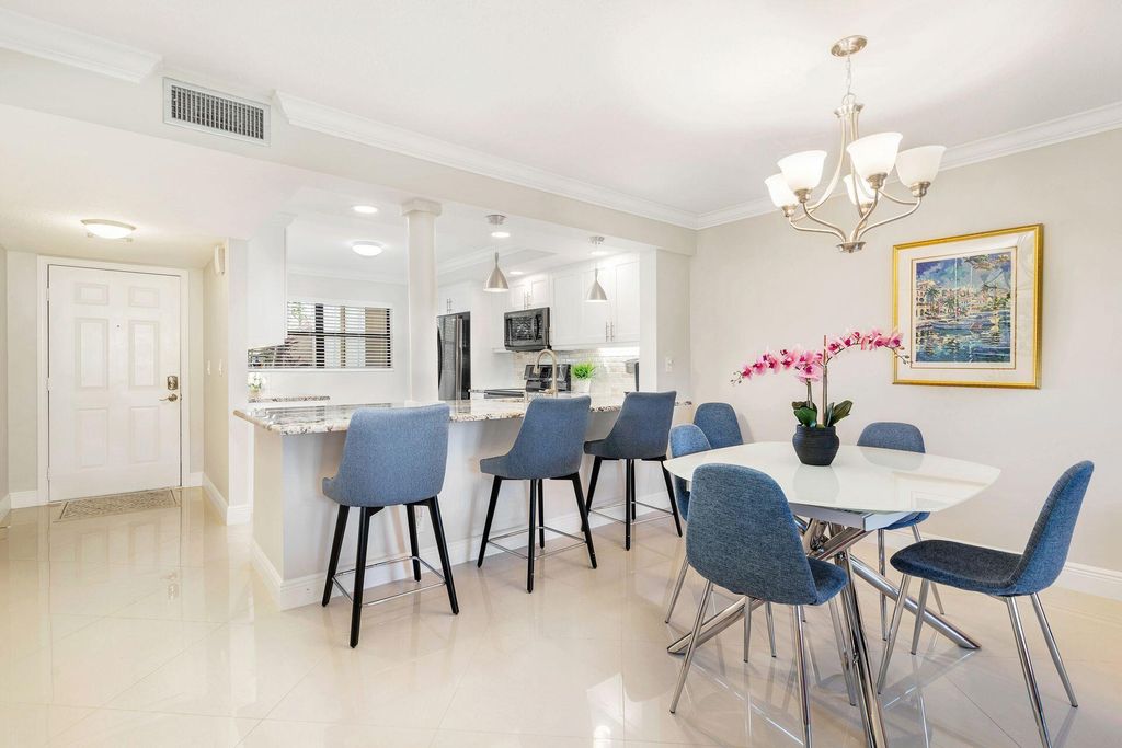 Photo of 13351 Touchstone Place #102, Palm Beach Gardens, FL 33418 (MLS # R10974937)