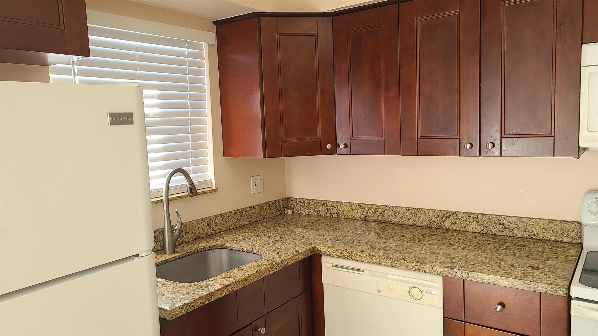 CANALAKE REPLAT - Residential Lease