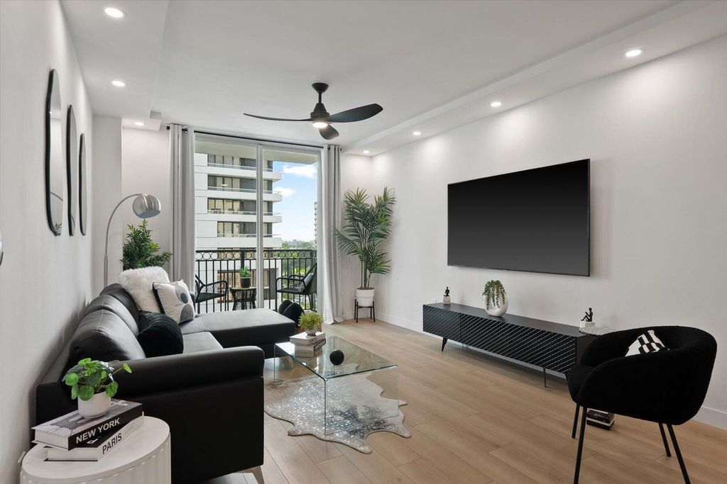 Photo of 600 S Dixie Highway #659, West Palm Beach, FL 33401 (MLS # B26025617)