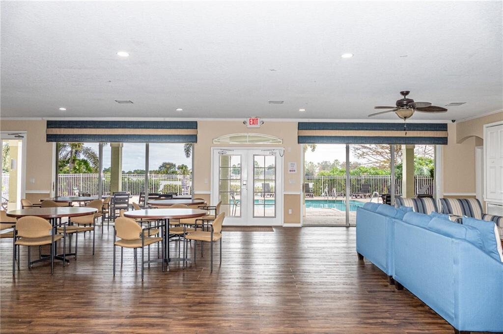 SAWGRASS LAKES PHASE 5 - Residential