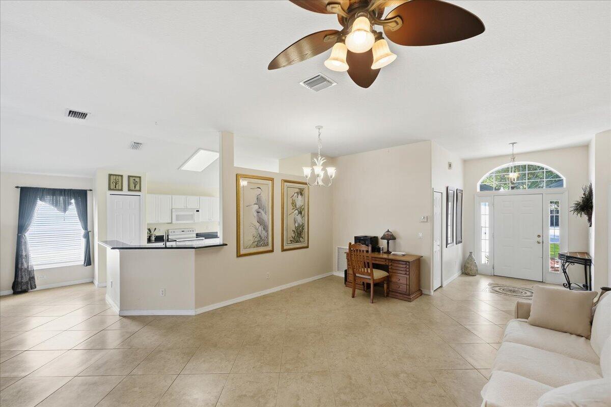 SAWGRASS LAKES PHASE 5 - Residential