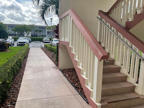 Tiny photo for 189 E Preston Way, Boca Raton, FL 33434 (MLS # B26032697)