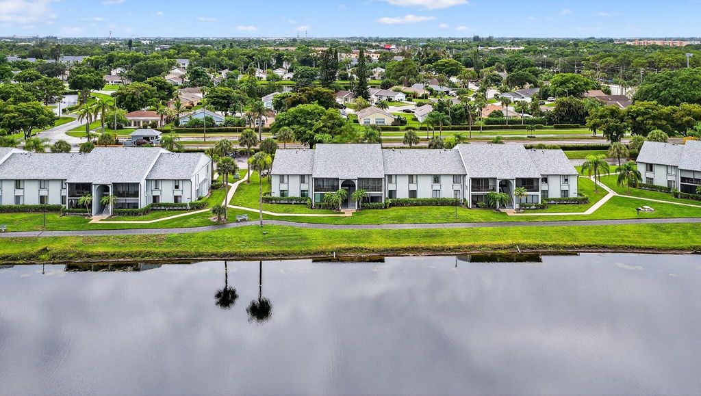 Photo of 1002 Green Pine Boulevard #C2, West Palm Beach, FL 33409 (MLS # R11125413)