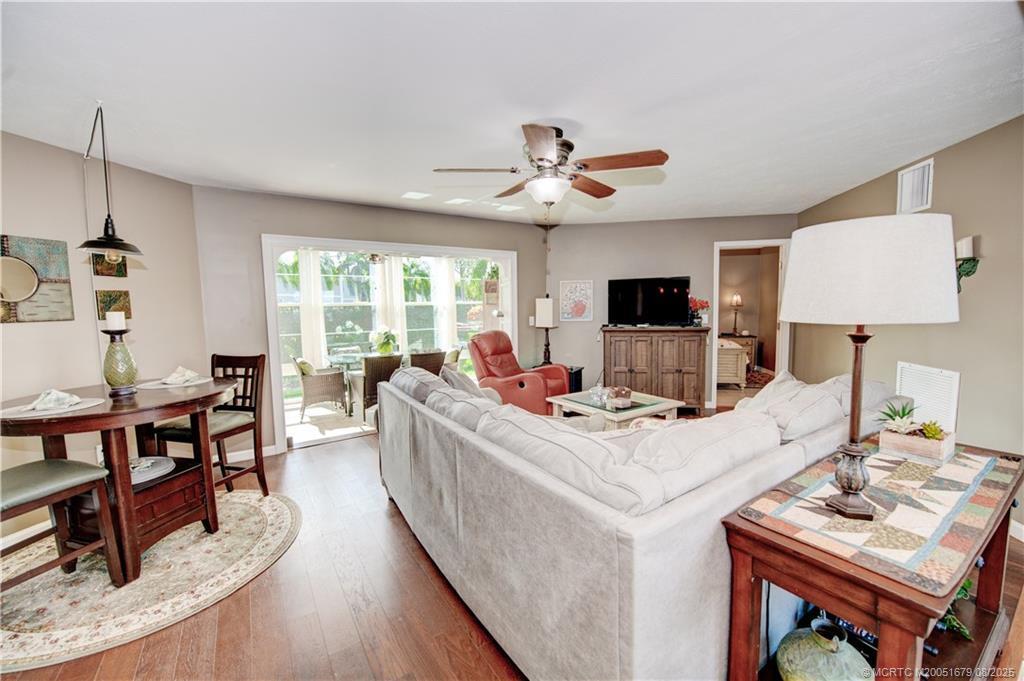 3218 SE Aster Lane P116