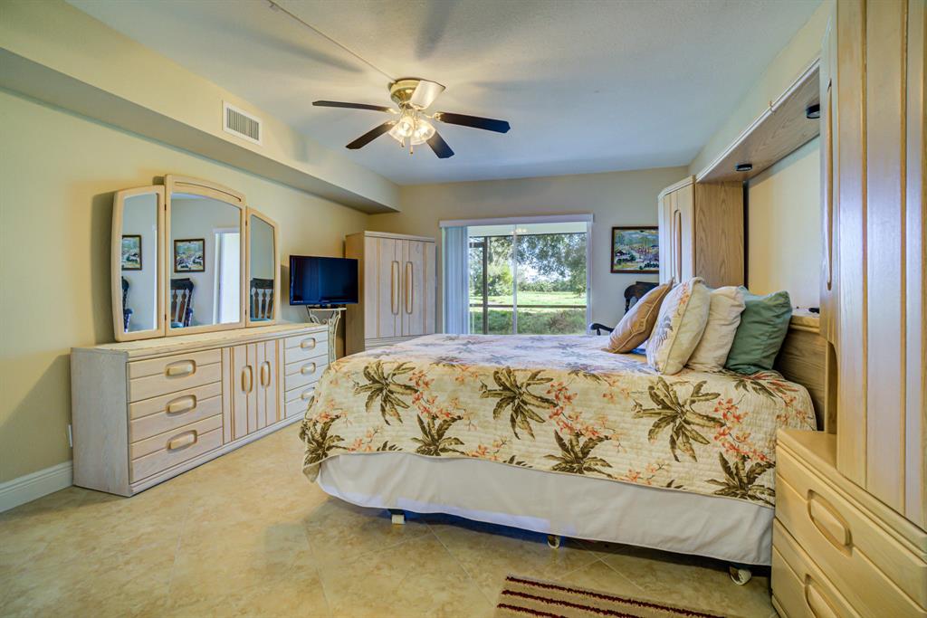 Palm Greens - Residential