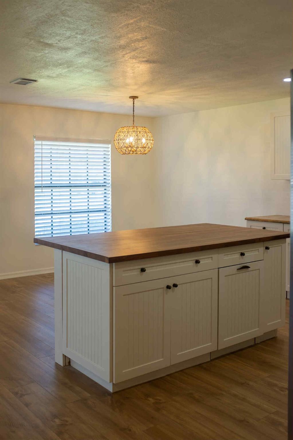 LONGWOOD VILLAGE PHASE 1 - Residential