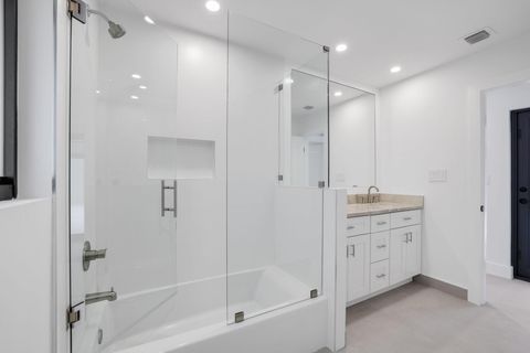 Tiny photo for 550 SW 6th Avenue, Boca Raton, FL 33486 (MLS # F10551118)