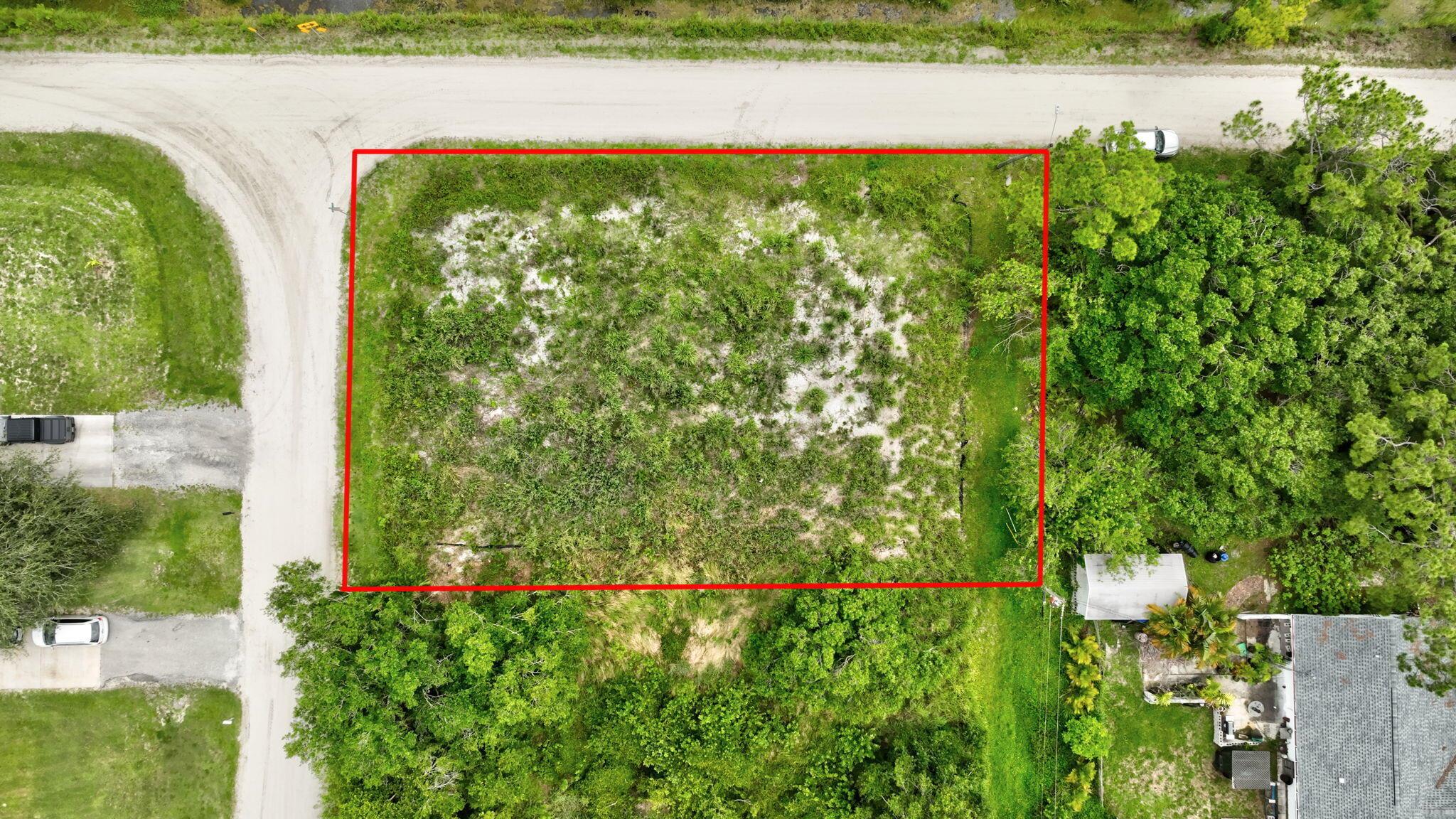 Corner lot in the desirable Vero Lake Estates. Ready to build your home!!Architectural designs are ready