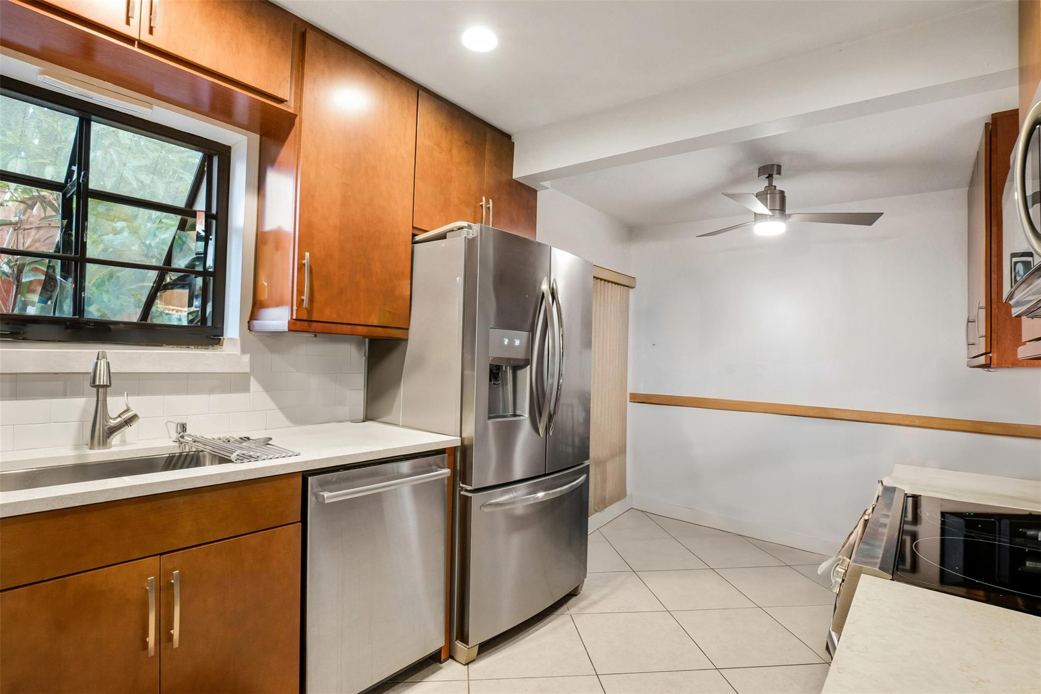 VILLAS OF BONAVENTURE - Residential