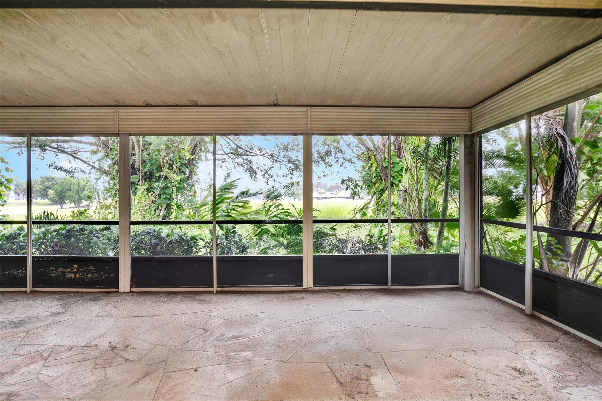 VILLAS OF BONAVENTURE - Residential