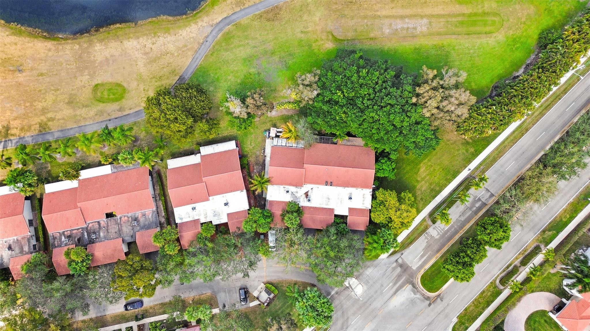 VILLAS OF BONAVENTURE - Residential