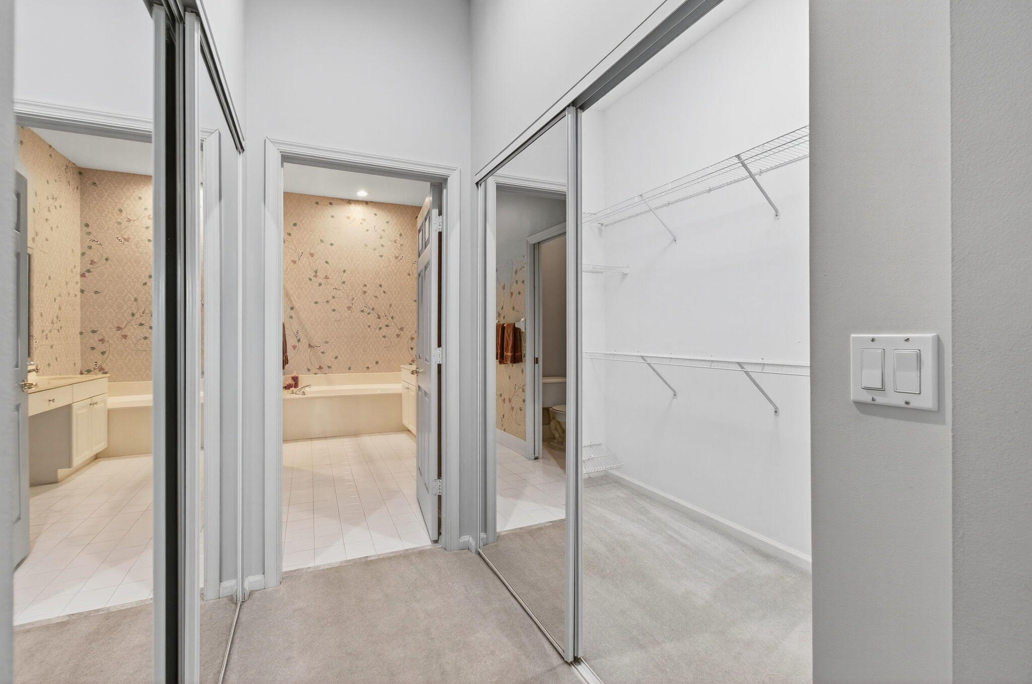 ABERDEEN COUNTRY CLUB - Residential