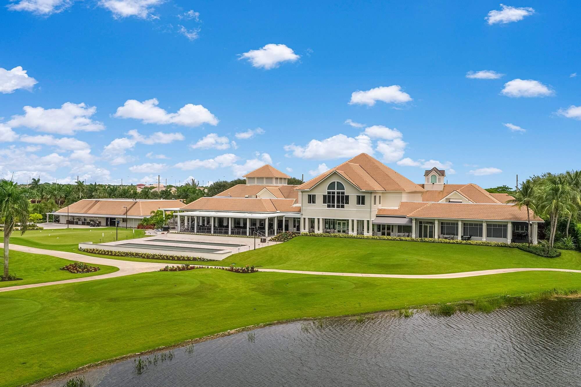 ABERDEEN COUNTRY CLUB - Residential