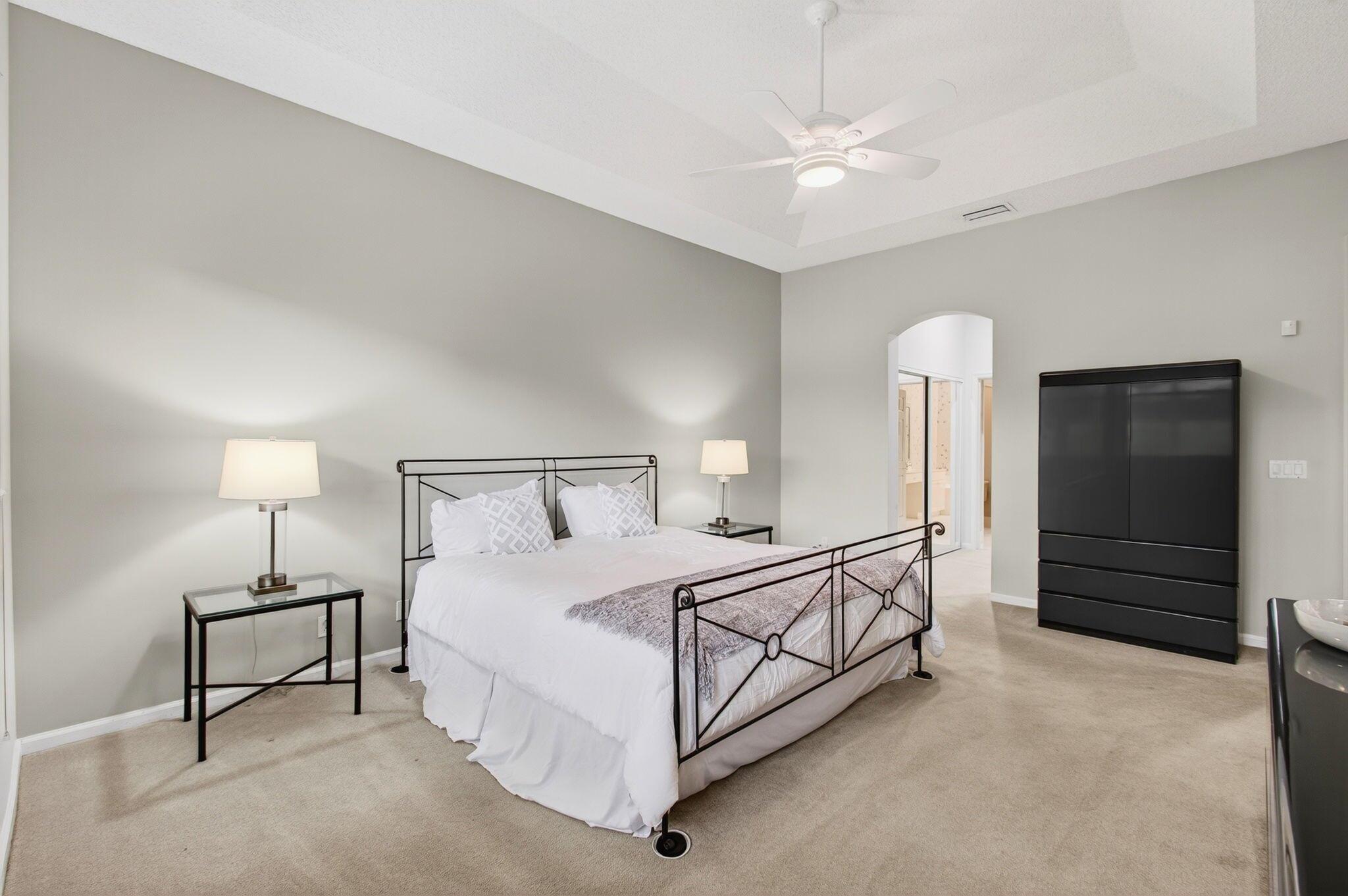 ABERDEEN COUNTRY CLUB - Residential