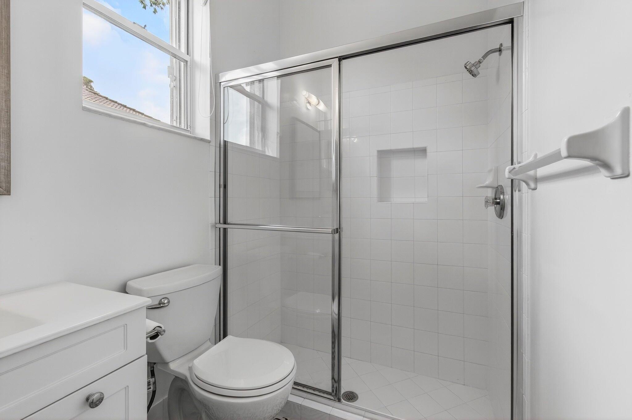 ABERDEEN COUNTRY CLUB - Residential