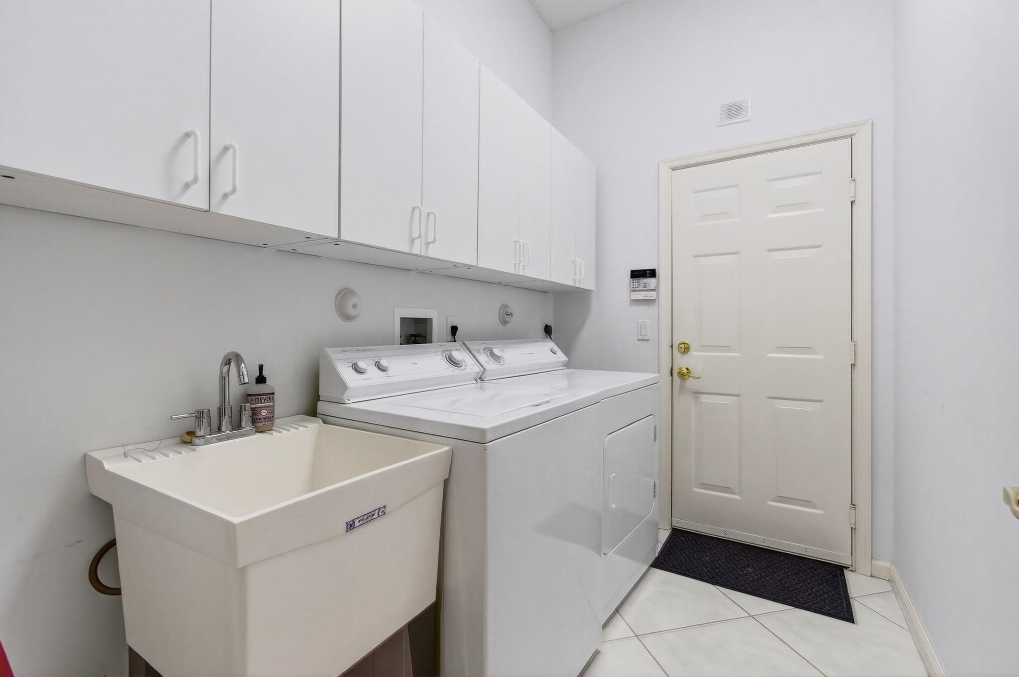 ABERDEEN COUNTRY CLUB - Residential