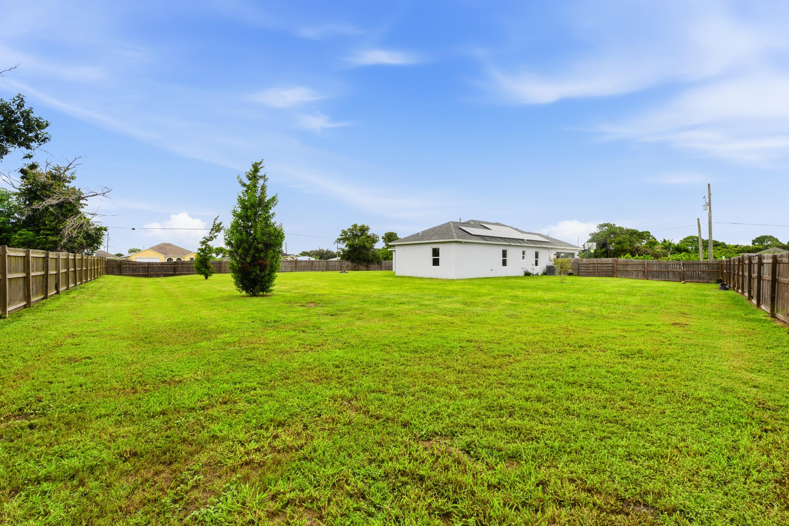 296 SW MILLARD Drive