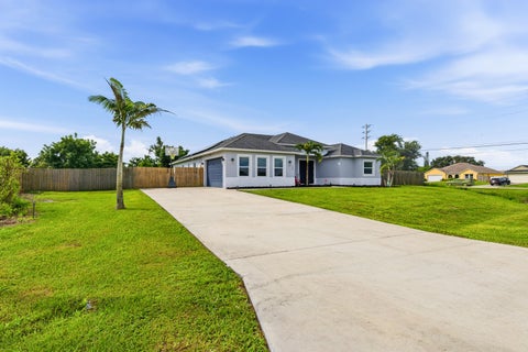 Tiny photo for 296 SW MILLARD Drive, Port Saint Lucie, FL 34953 (MLS # B26090596)