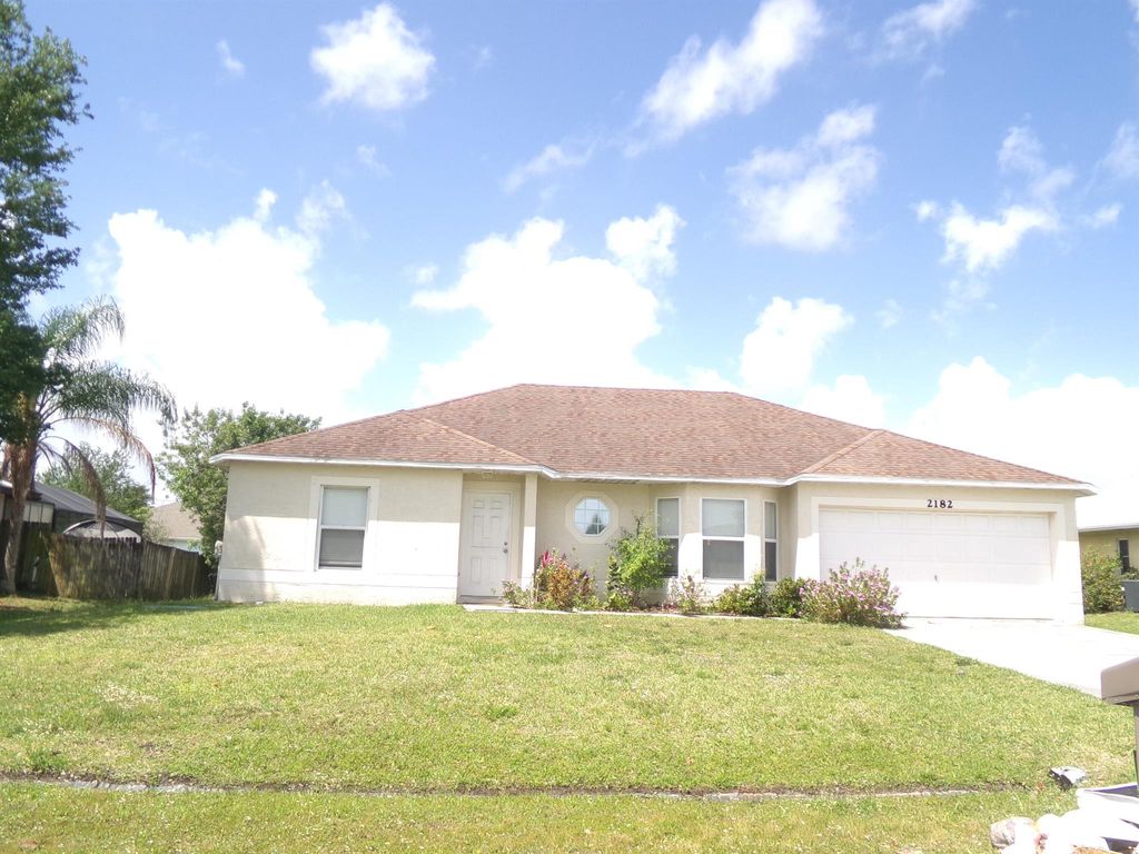 Photo of 2182 SE Stonecrop Street, Port Saint Lucie, FL 34984 (MLS # R11096275)