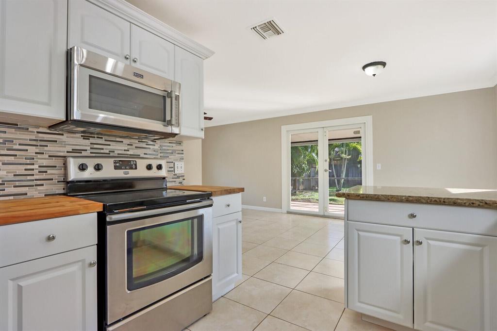 LOST VILLAS CONDO - Residential Lease