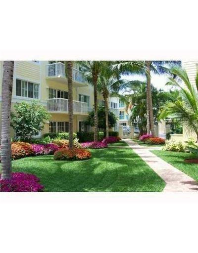 PINE CREST VILLAGE I AT - Residential