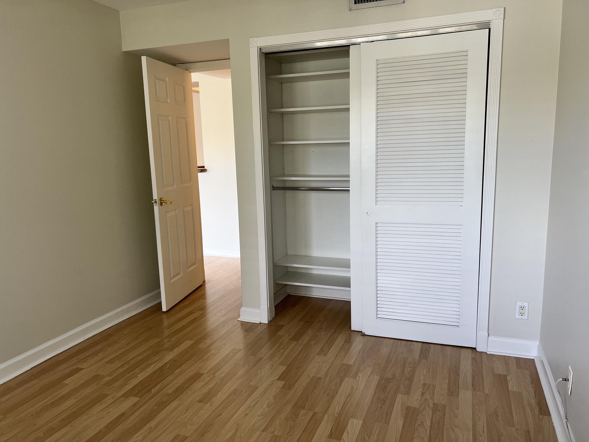 PINE CREST VILLAGE I AT - Residential