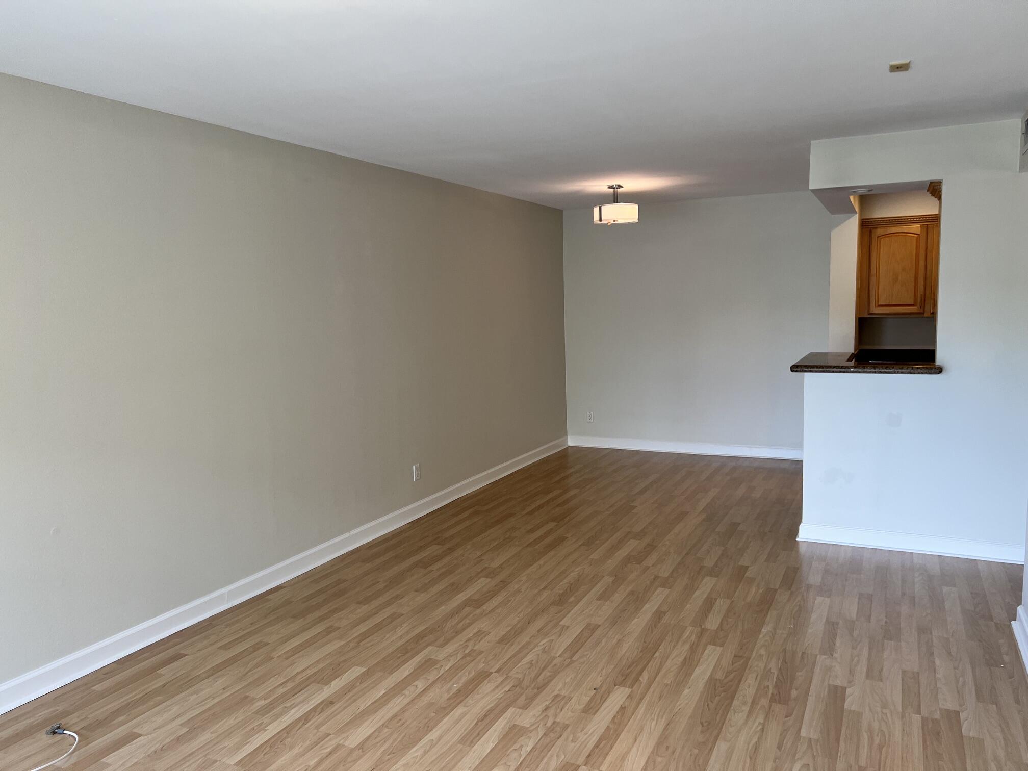 PINE CREST VILLAGE I AT - Residential