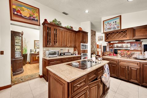 Tiny photo for 5172 NW 84th Road, Coral Springs, FL 33067 (MLS # R11167019)