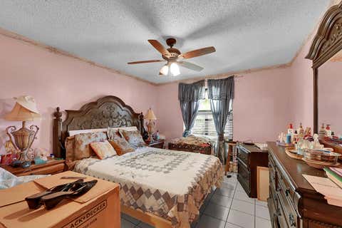 Tiny photo for 5172 NW 84th Road, Coral Springs, FL 33067 (MLS # R11167019)