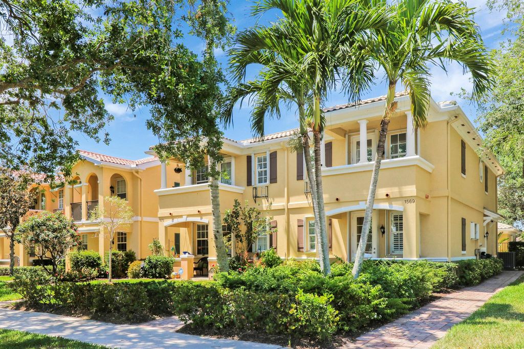 Photo of 1573 Jeaga Drive, Jupiter, FL 33458 (MLS # R10980779)