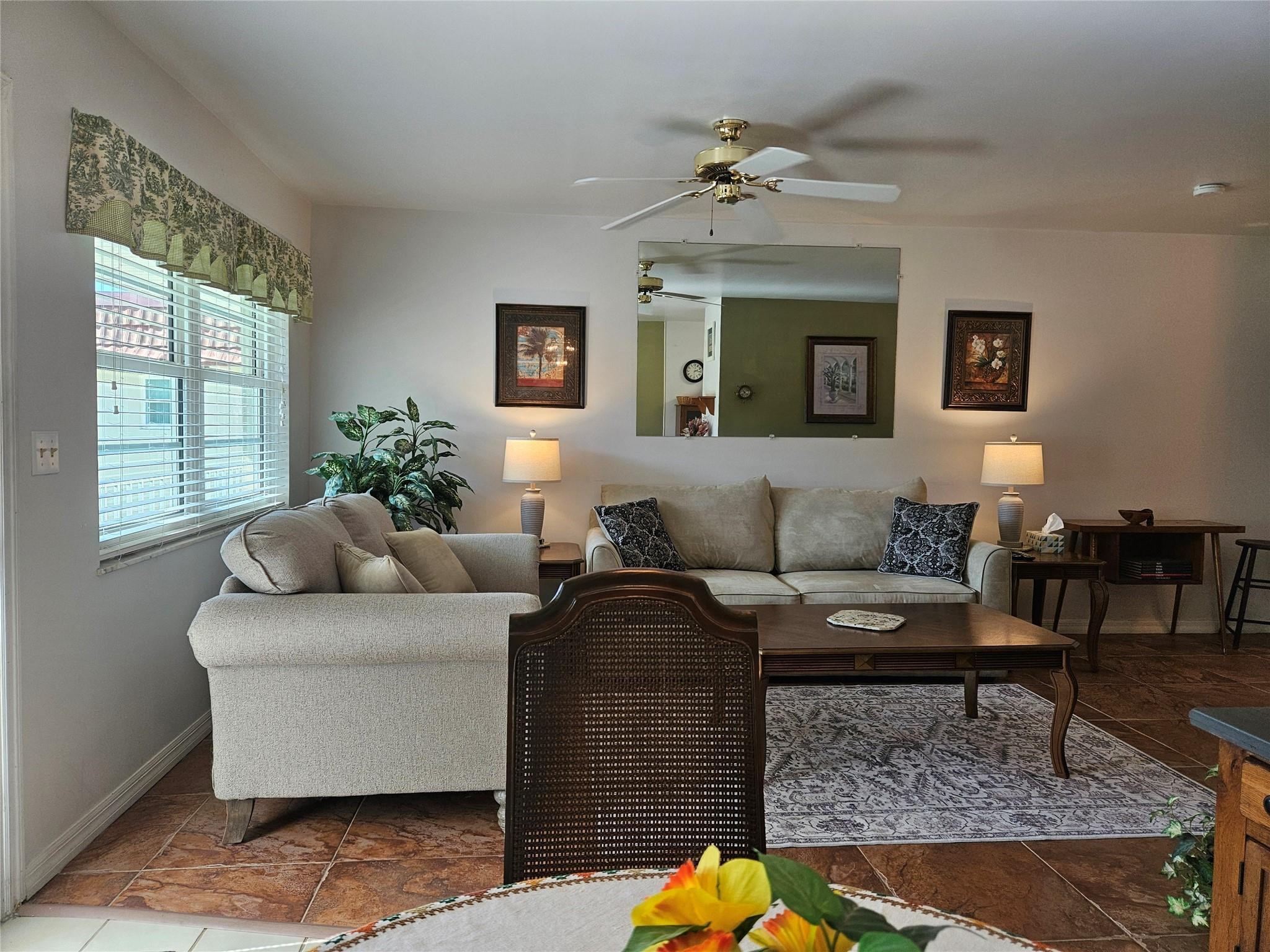 VISTA ROYALE PHASE IV BLDGS 83-111 - Residential