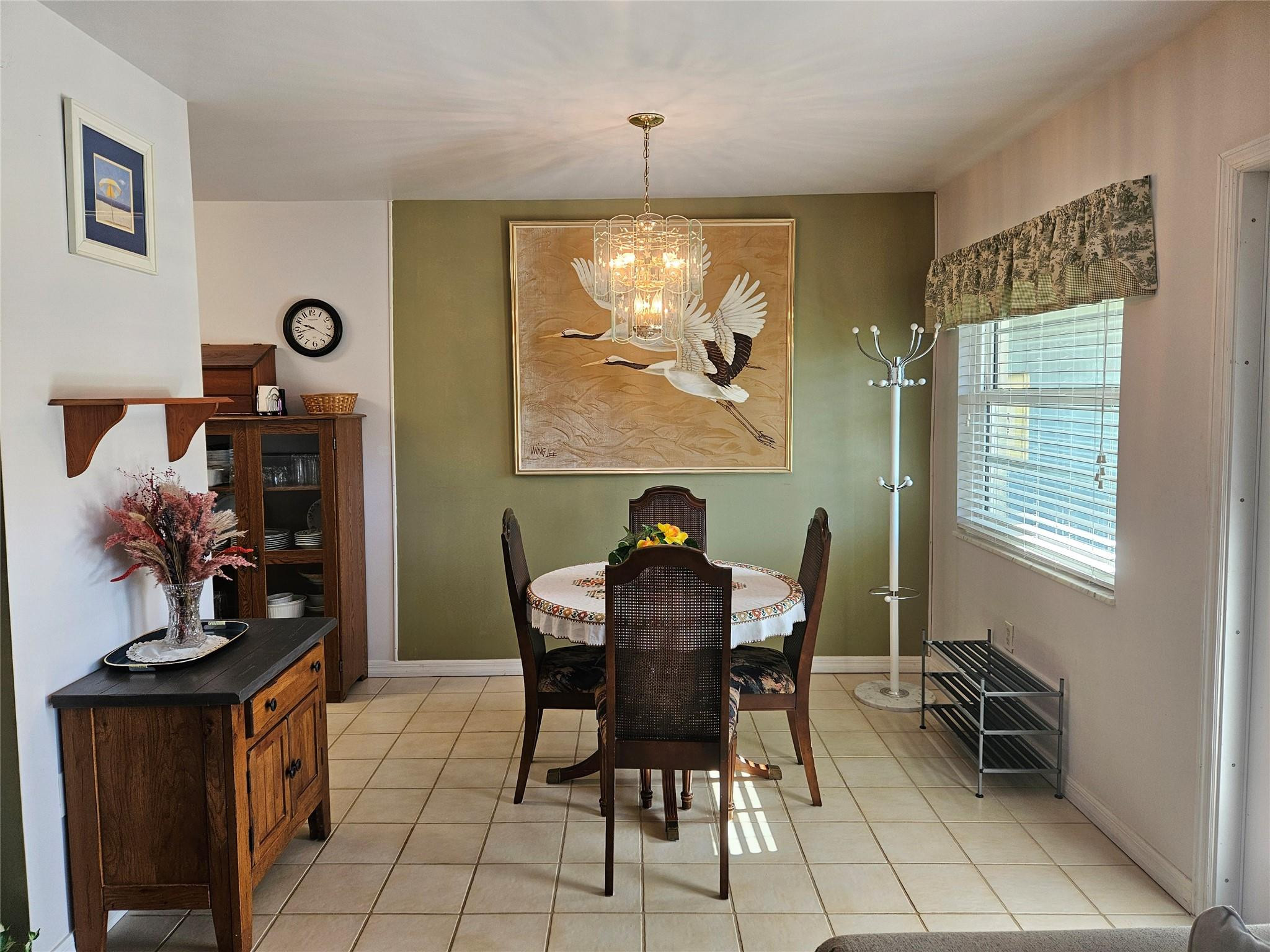 VISTA ROYALE PHASE IV BLDGS 83-111 - Residential