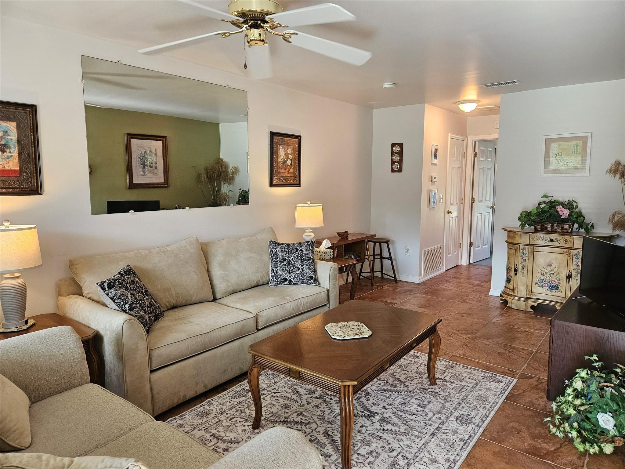 VISTA ROYALE PHASE IV BLDGS 83-111 - Residential