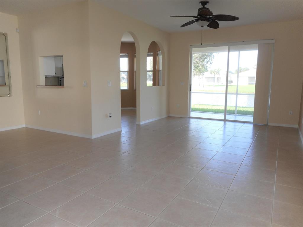 LAKEFOREST POINTE - Residential