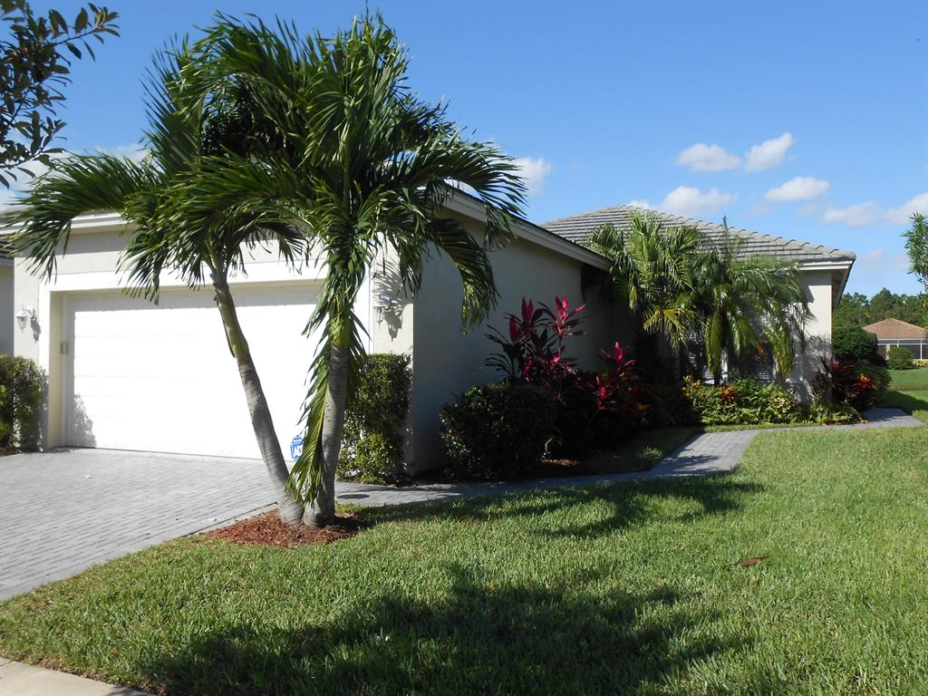 LAKEFOREST POINTE - Residential