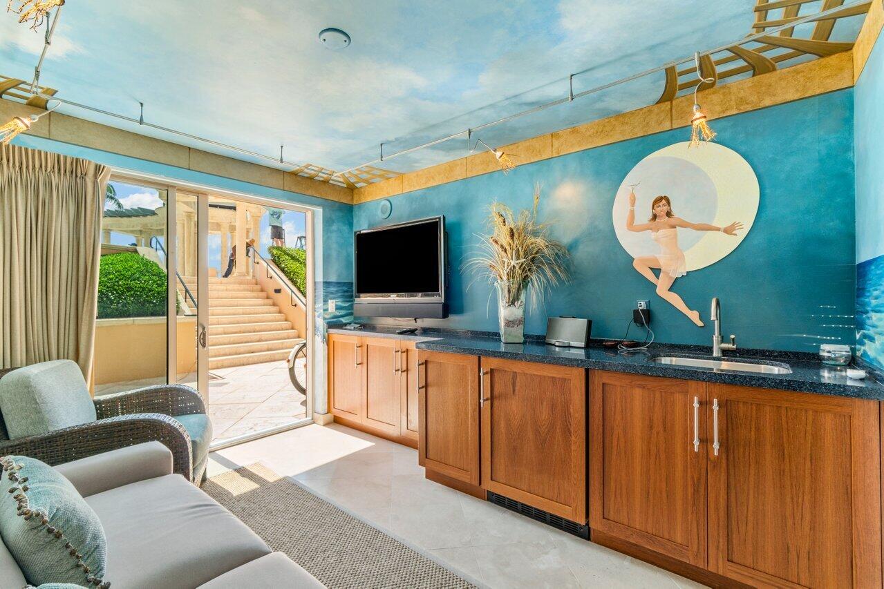 EXCELSIOR CONDO - Residential