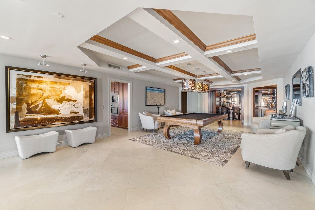 EXCELSIOR CONDO - Residential