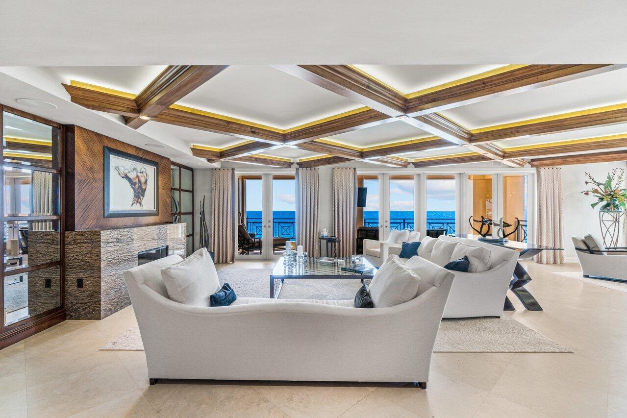 EXCELSIOR CONDO - Residential