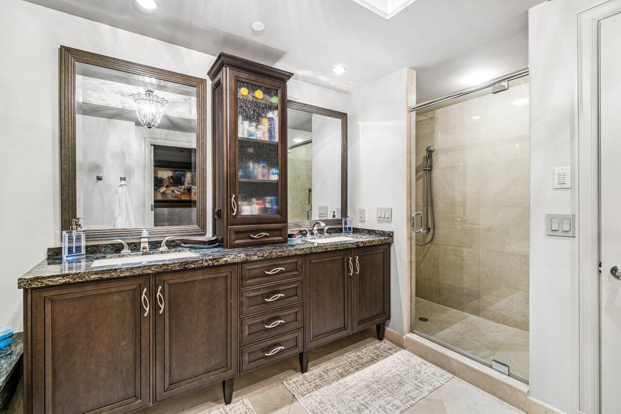 EXCELSIOR CONDO - Residential